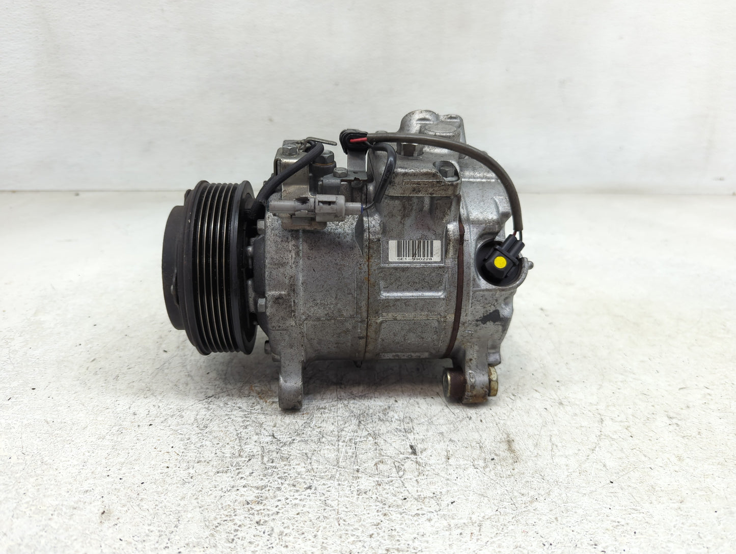 Mercedes-benz 320 Air Conditioning A/c Ac Compressor Oem - Oemusedautoparts1.com