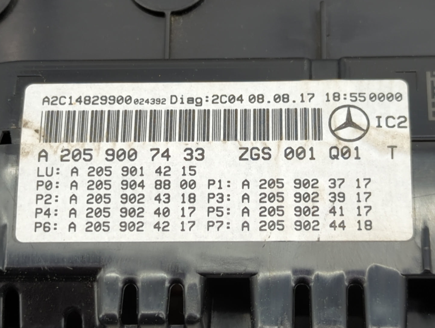 2018 Mercedes-Benz C-Class Instrument Cluster Speedometer Gauges P/N:A2059007433 A2C14829900, A2059014215 Miles:21K Fits Fit