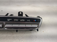2018 Mercedes-Benz C-Class Climate Control Module Temperature AC/Heater Replacement P/N:A 205 905 88 13 A2C1115140001 Fits O