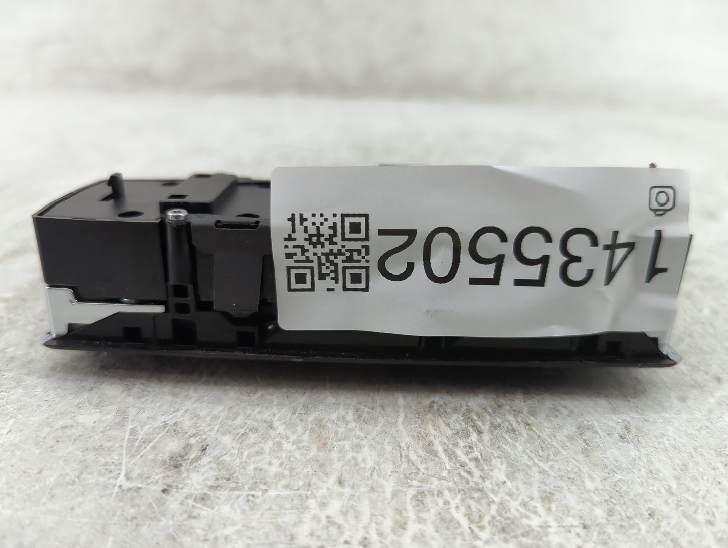 2018 Mercedes-Benz C250 Master Power Window Switch Replacement Driver Side Left P/N:DCA1669054300 A1669054300 Fits OEM Used 