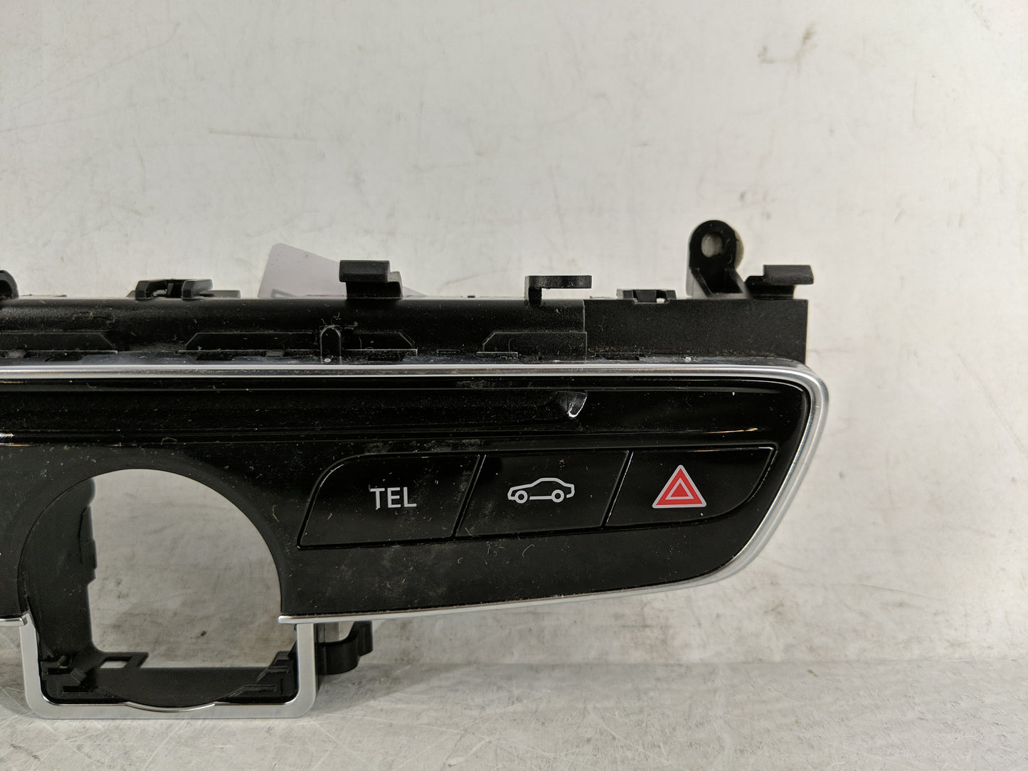 2018 Mercedes-Benz C300 Radio AM FM Cd Player Receiver Replacement Fits Fits 2019 OEM Used Auto Parts - Oemusedautoparts1.co