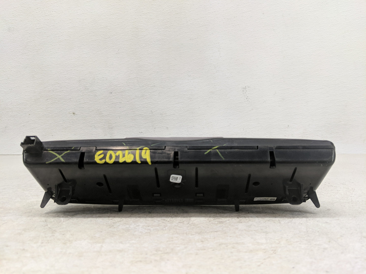 2015-2019 Mercedes-Benz C300 Climate Control Module Temperature AC/Heater Replacement P/N:A 205 905 88 13 Fits OEM Used Auto