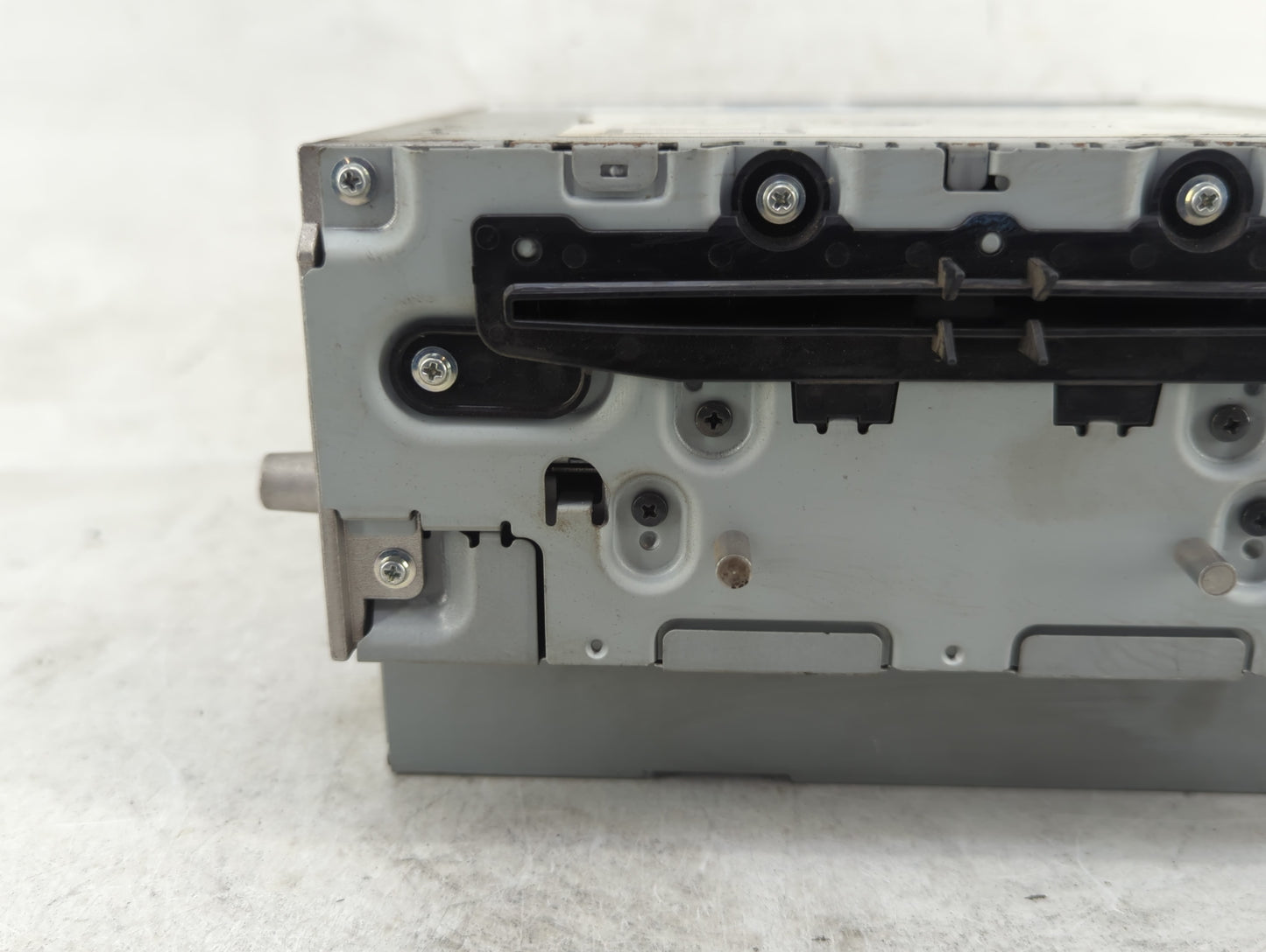 2017-2018 Mercedes-Benz C300 Radio AM FM Cd Player Receiver Replacement P/N:A 205 902 46 17 A 205 902 12 19 Fits Fits 2017 2