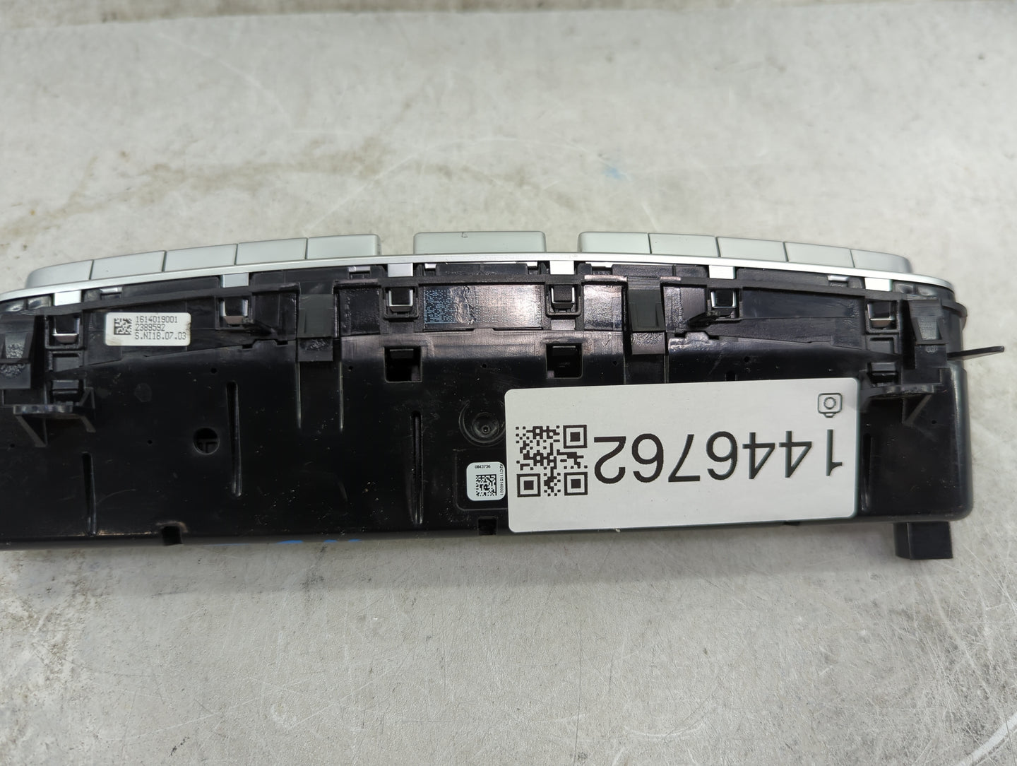 2015-2019 Mercedes-Benz C300 Climate Control Module Temperature AC/Heater Replacement P/N:1614019001 2389592 Fits OEM Used A