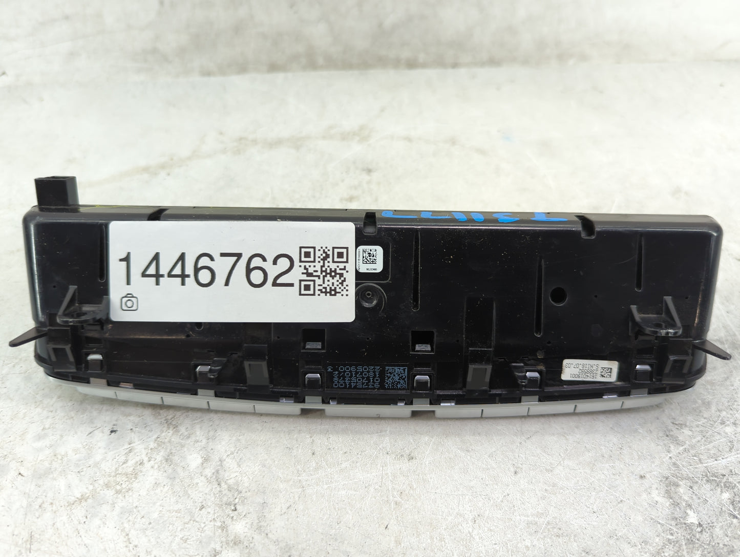 2015-2019 Mercedes-Benz C300 Climate Control Module Temperature AC/Heater Replacement P/N:1614019001 2389592 Fits OEM Used A