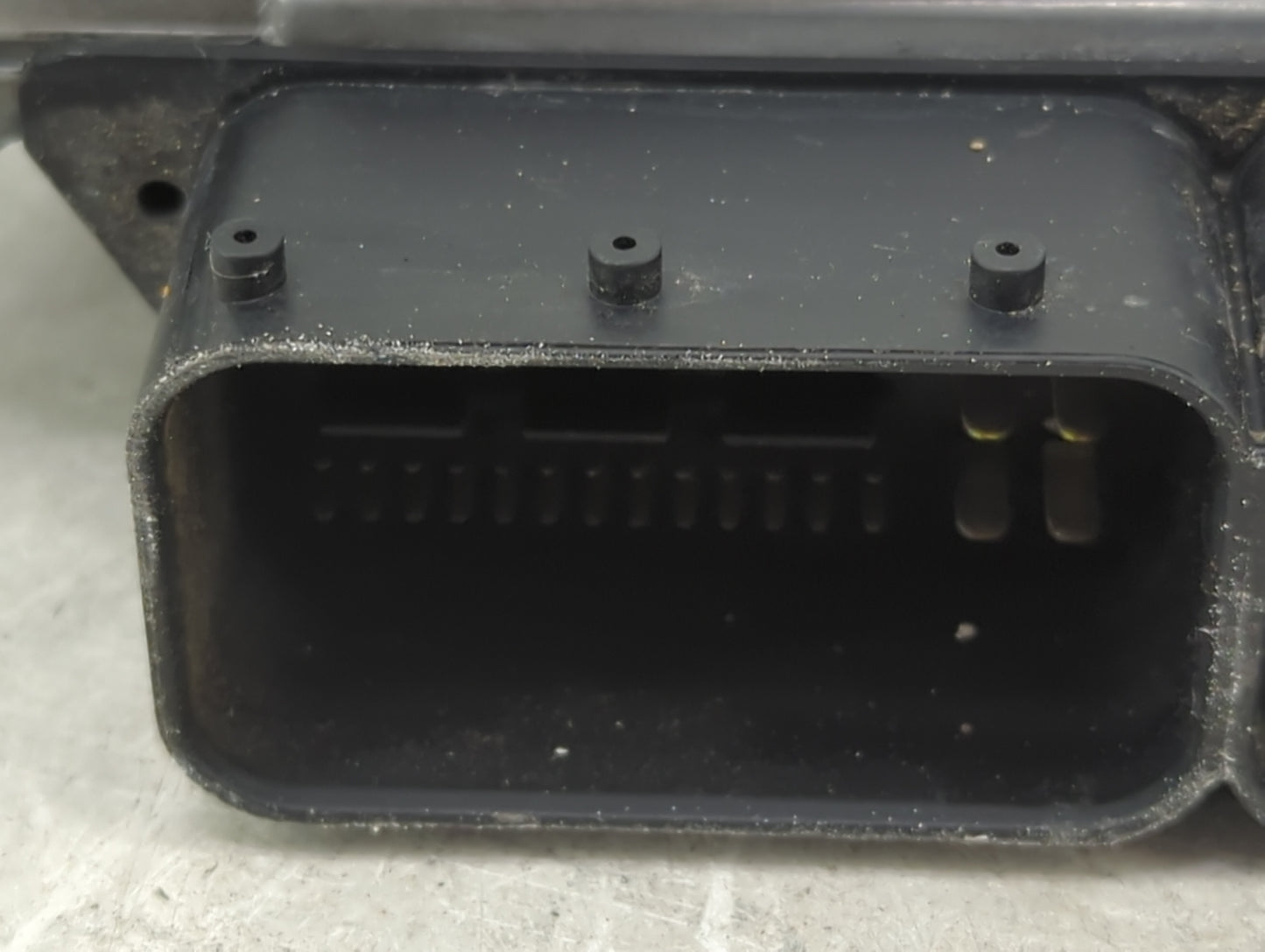 2017-2018 Mercedes-Benz C300 PCM Engine Control Computer ECU ECM PCU OEM P/N:A2749001600 A2749011600 Fits OEM Used Auto Part