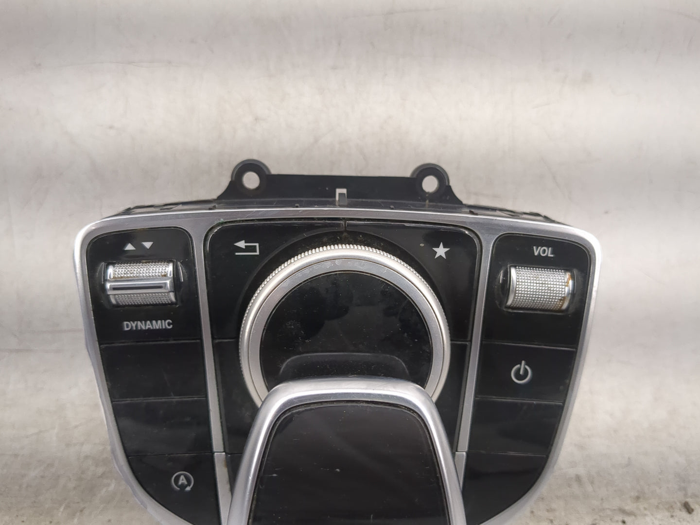2016-2018 Mercedes-Benz C300 Radio AM FM Cd Player Receiver Replacement P/N:A2059005915 A2059015409 Fits Fits 2016 2017 2018