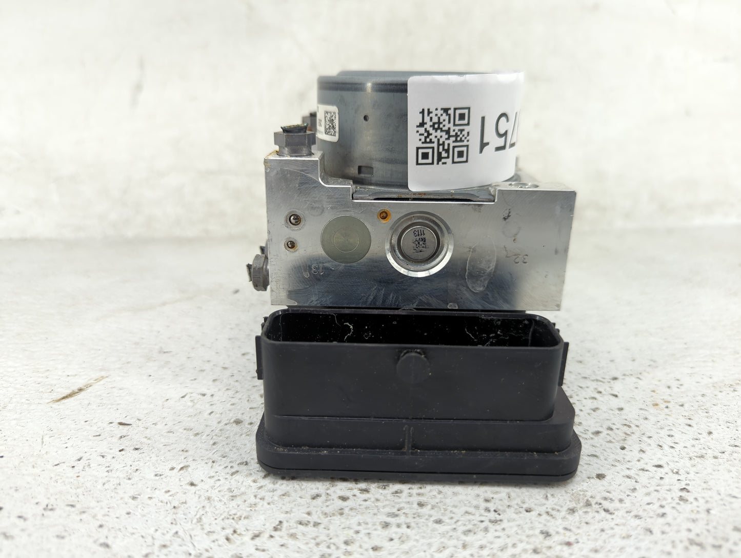 2018-2021 Mercedes-Benz C300 ABS Pump Control Module Replacement P/N:A2534310200 10.0220-0951.4 Fits Fits 2018 2019 2020 202