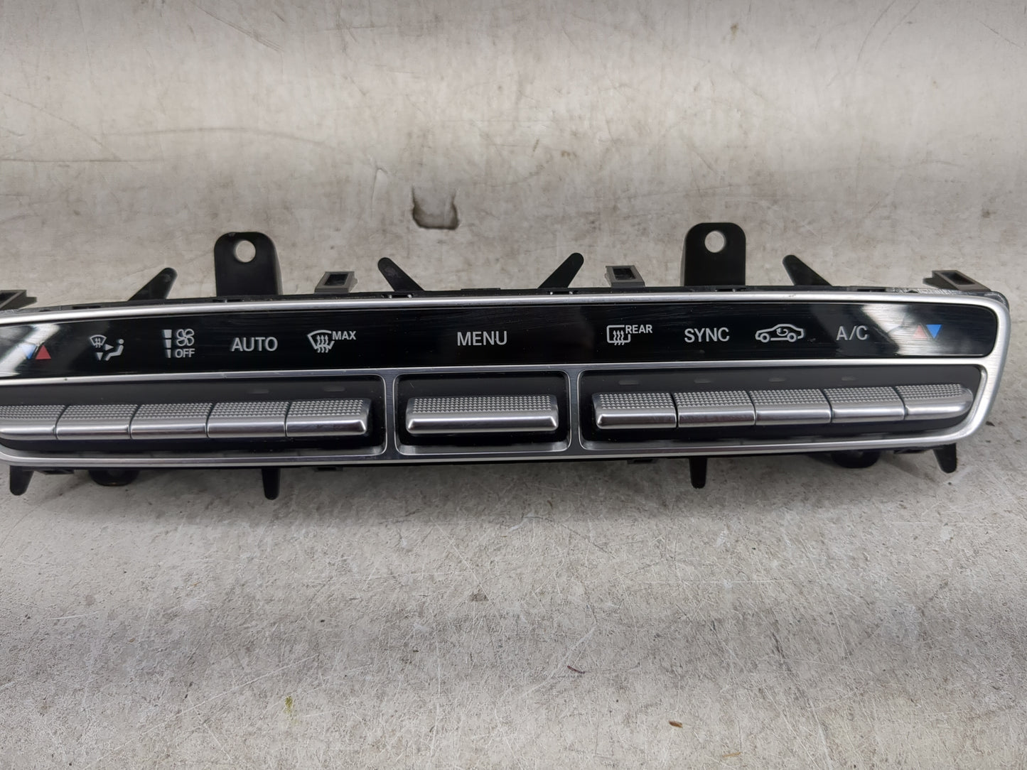 2015-2019 Mercedes-Benz C300 Climate Control Module Temperature AC/Heater Replacement P/N:A 205 905 88 13 Fits OEM Used Auto