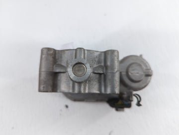 2015-2018 Mercedes-Benz C300 Throttle Body P/N:A 270 141 00 25 2701410025 Fits Fits 2013 2014 2015 2016 2017 2018 2019 2020 OEM Used Auto Parts
