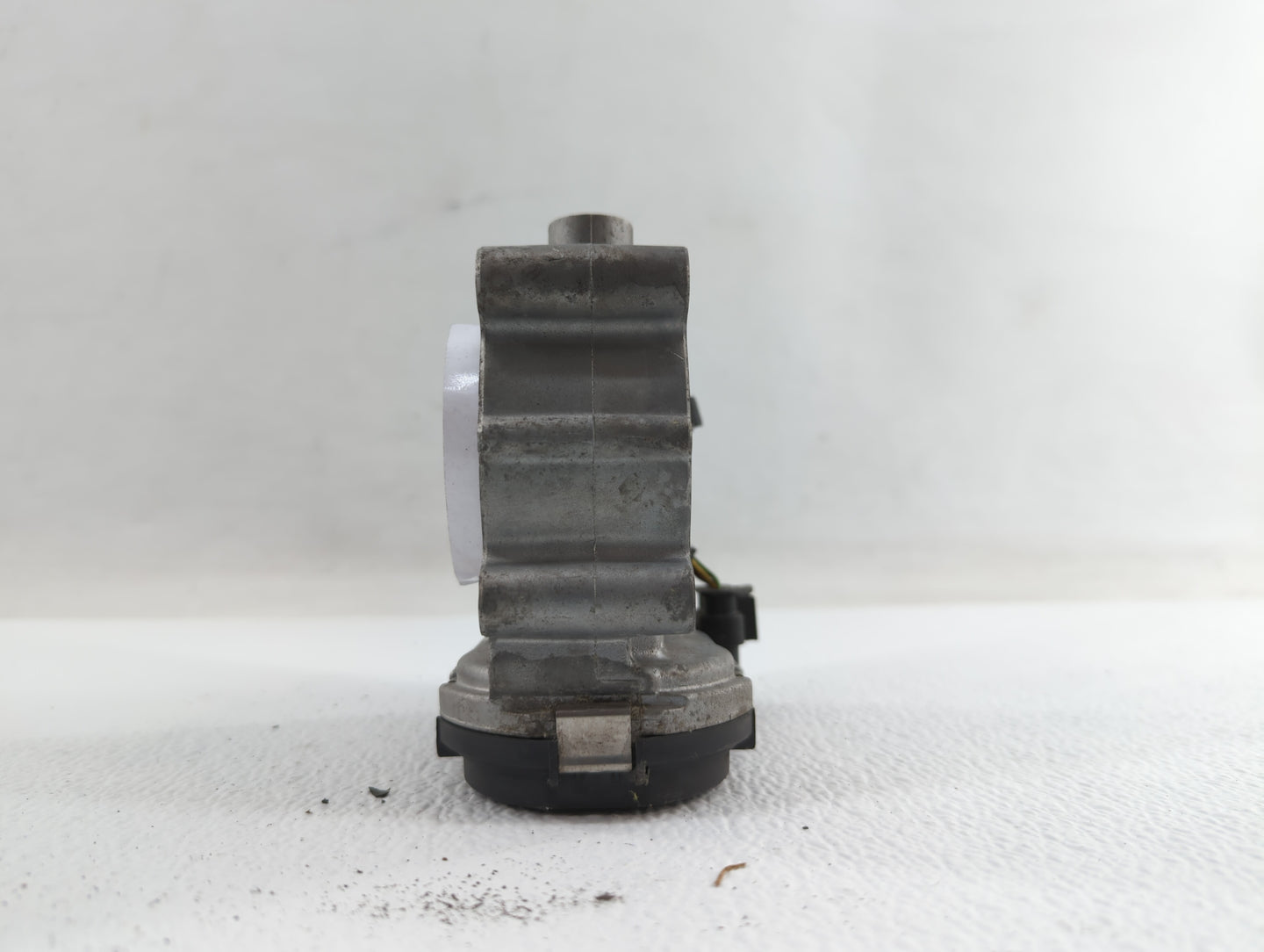 2015-2018 Mercedes-Benz C300 Throttle Body P/N:A 270 141 00 25 2701410025 Fits Fits 2013 2014 2015 2016 2017 2018 2019 2020 