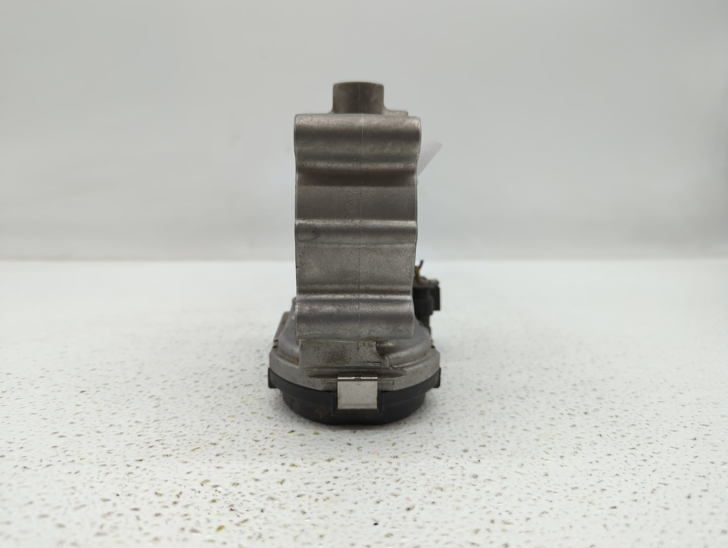 2015-2018 Mercedes-Benz C300 Throttle Body P/N:A 270 141 00 25 2701410025 Fits Fits 2013 2014 2015 2016 2017 2018 2019 2020 