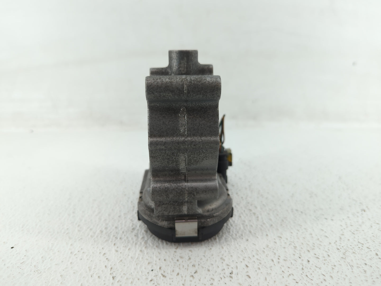 2015-2018 Mercedes-Benz C300 Throttle Body P/N:A 270 141 00 25 2701410025 Fits Fits 2013 2014 2015 2016 2017 2018 2019 2020 