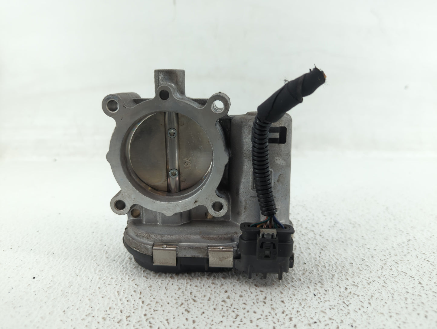 2015-2018 Mercedes-Benz C300 Throttle Body P/N:A 270 141 00 25 2701410025 Fits Fits 2013 2014 2015 2016 2017 2018 2019 2020 