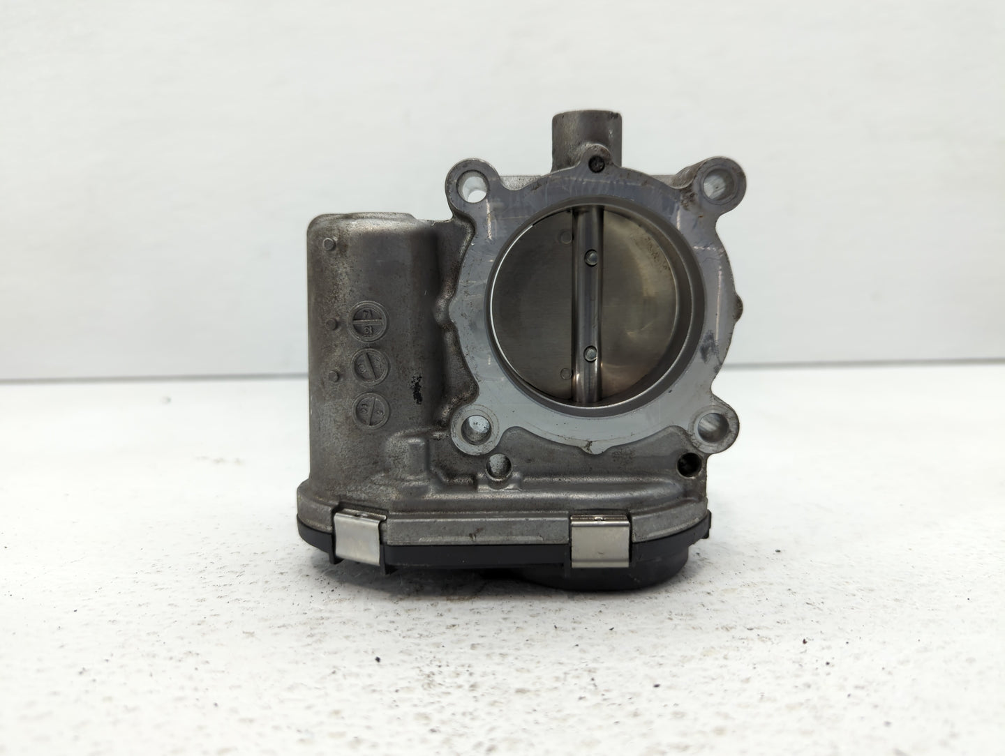 2015-2018 Mercedes-Benz C300 Throttle Body P/N:A 270 141 00 25 2701410025 Fits Fits 2013 2014 2015 2016 2017 2018 2019 2020 