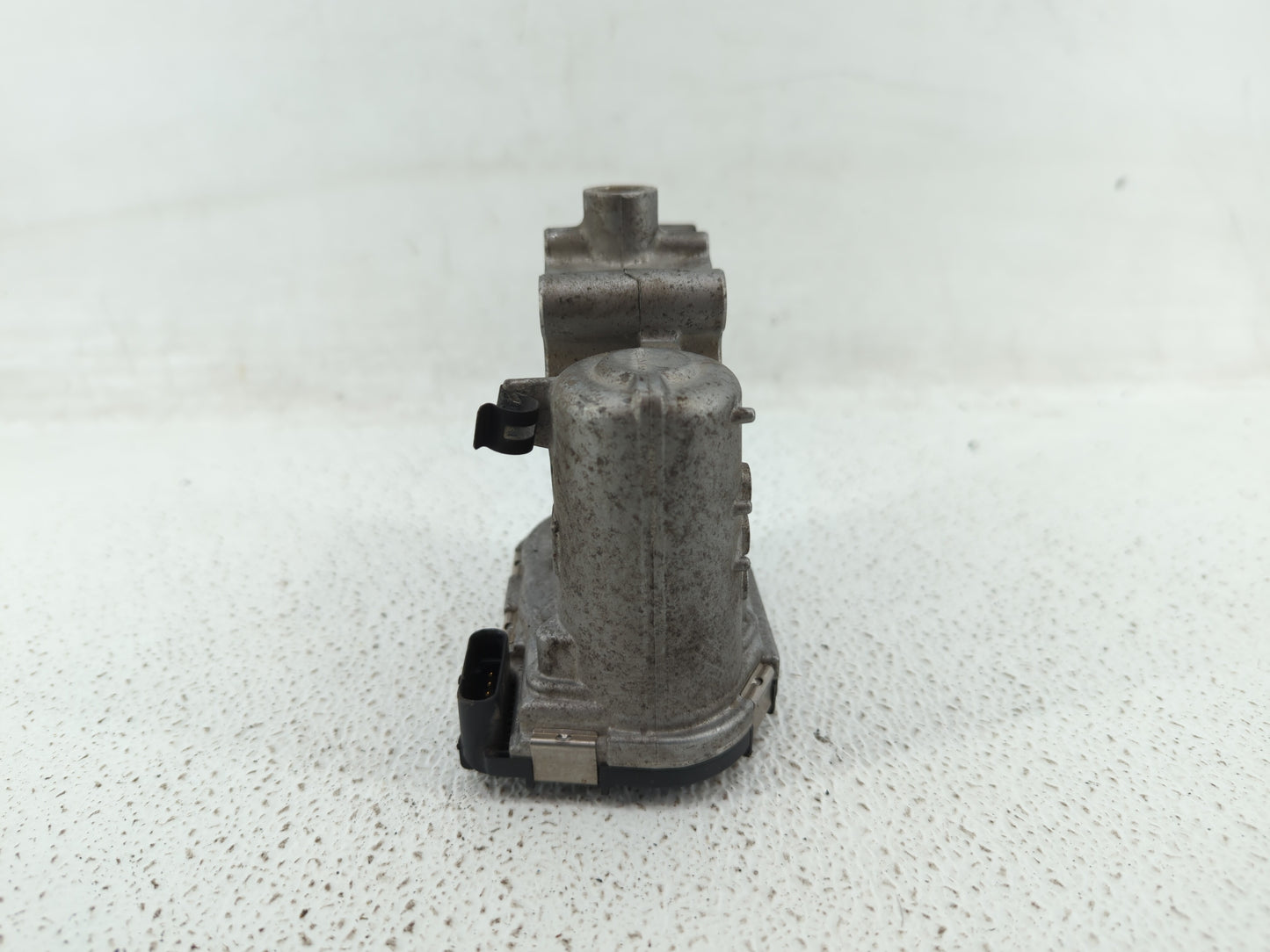 2015-2018 Mercedes-Benz C300 Throttle Body P/N:A 270 141 00 25 2701410025 Fits Fits 2013 2014 2015 2016 2017 2018 2019 2020 