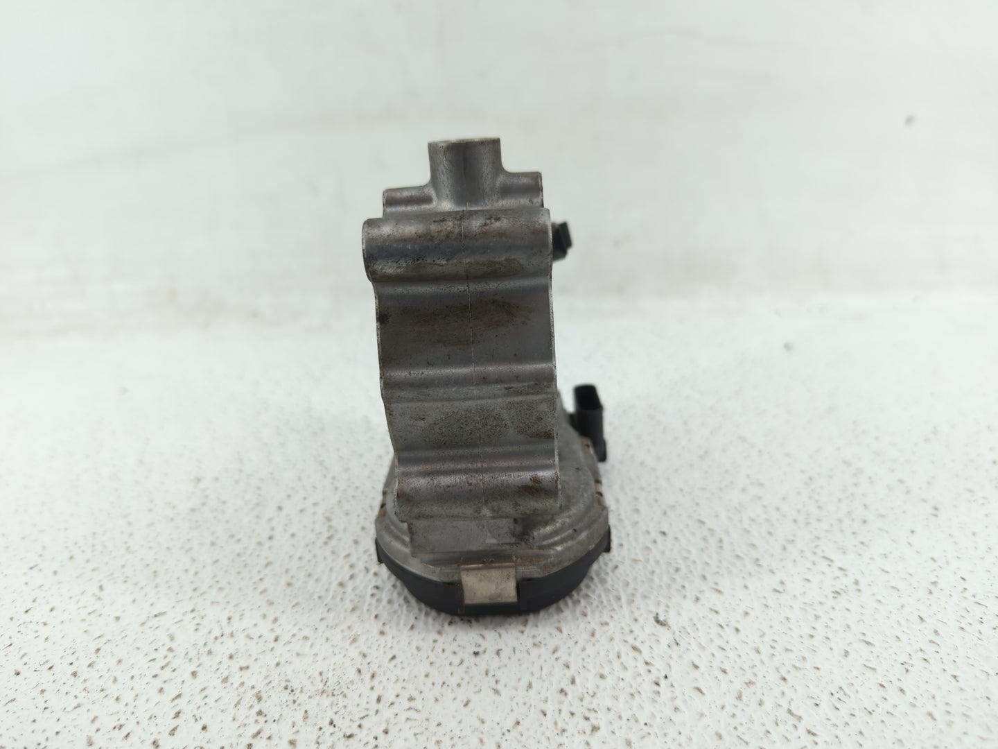 2015-2018 Mercedes-Benz C300 Throttle Body P/N:A 270 141 00 25 2701410025 Fits Fits 2013 2014 2015 2016 2017 2018 2019 2020 