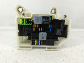 2018-2019 Mercedes-Benz C300 Fusebox Fuse Box Panel Relay Module Fits Fits 2018 2019 OEM Used Auto Parts