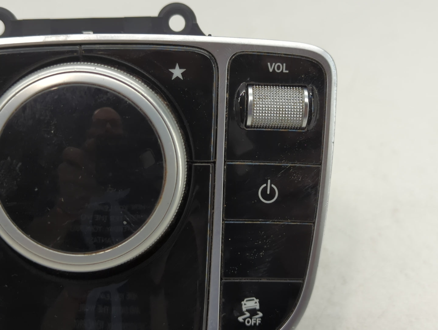 2018-2018 Mercedes-benz C300 Am Fm Cd Player Radio Receiver - Oemusedautoparts1.com