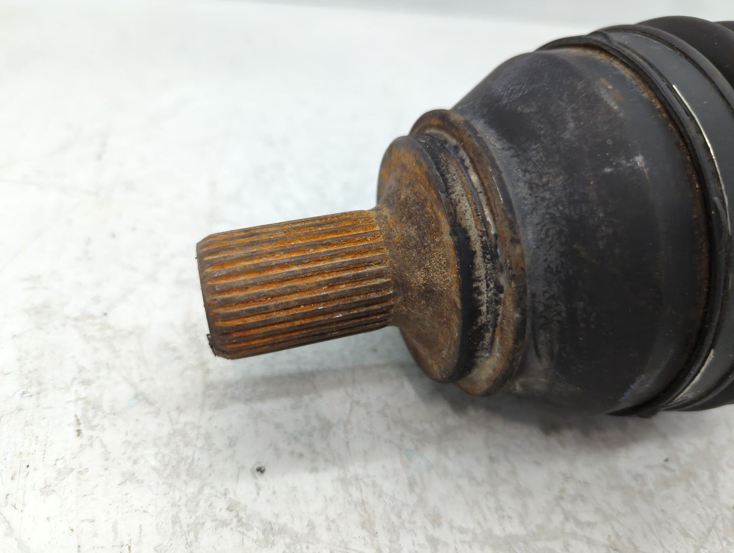 2014-2019 Mercedes-benz Cla250 Axle Shaft Front Driver Cv C/v - Oemusedautoparts1.com