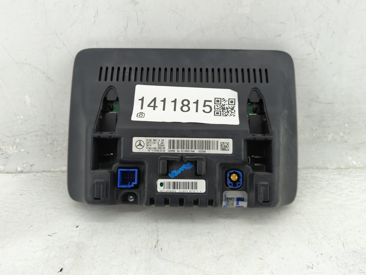 2017-2019 Mercedes-benz Cla250 Information Display Screen - Oemusedautoparts1.com