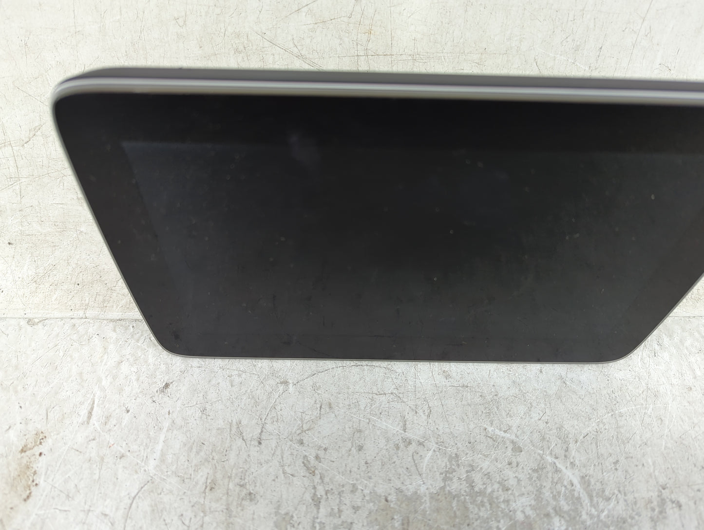 2017-2019 Mercedes-benz Cla250 Information Display Screen - Oemusedautoparts1.com