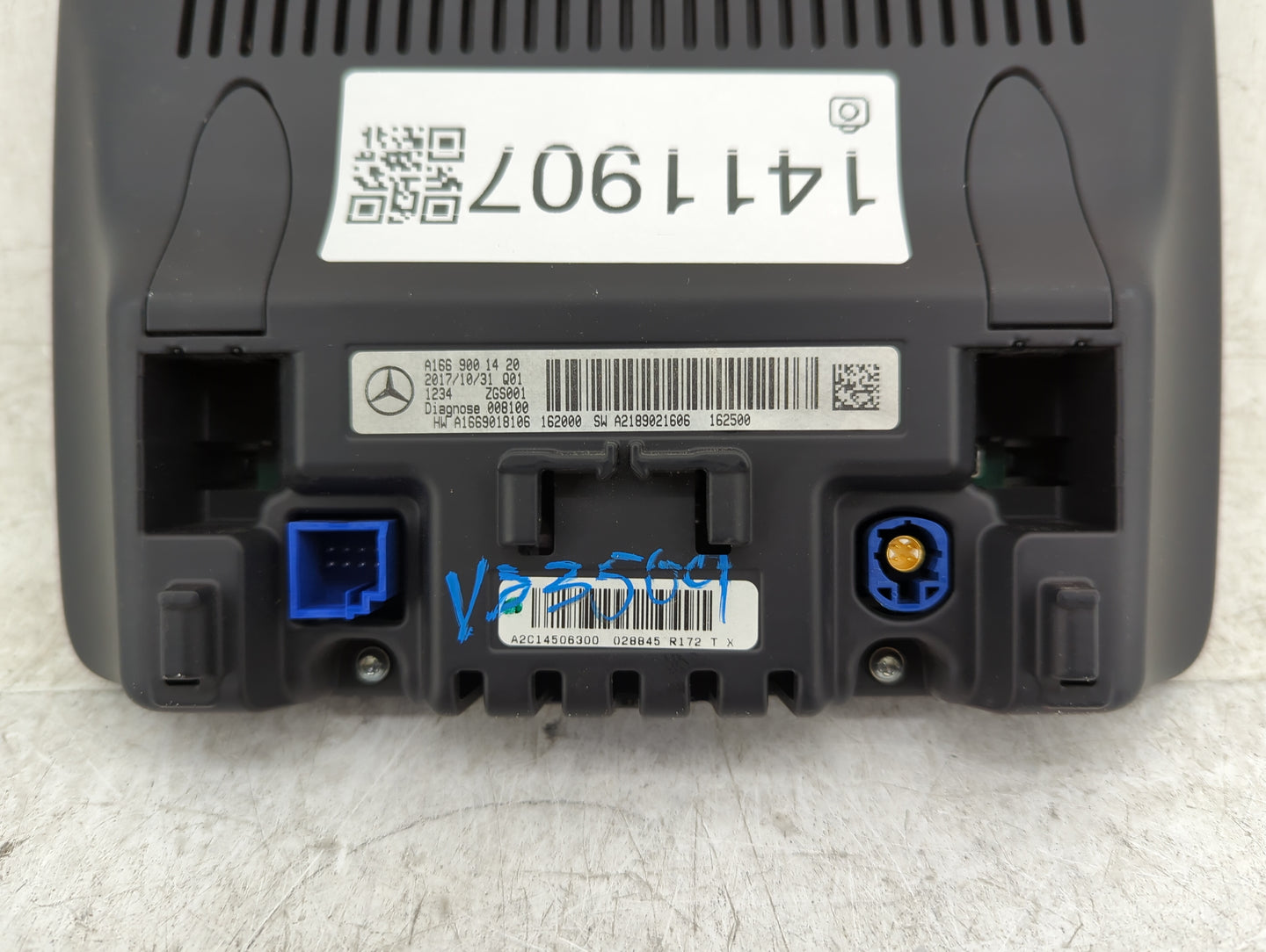 2017-2019 Mercedes-benz Cla250 Information Display Screen - Oemusedautoparts1.com