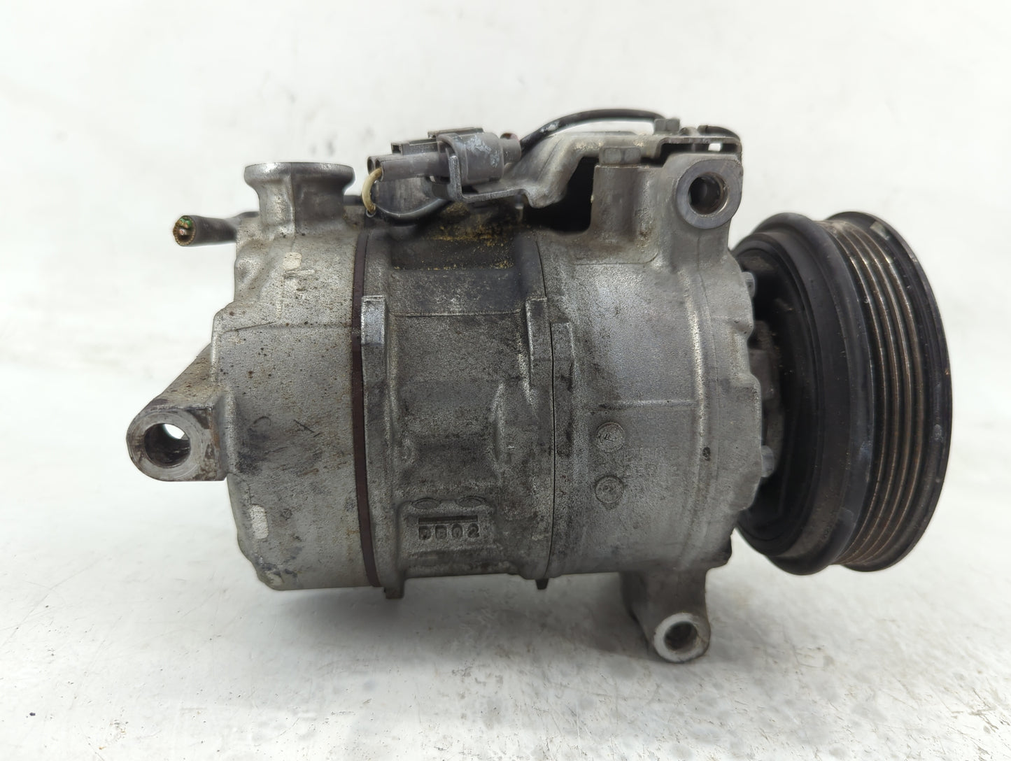 2017-2019 Mercedes-benz Cla250 Air Conditioning A/c Ac Compressor Oem - Oemusedautoparts1.com