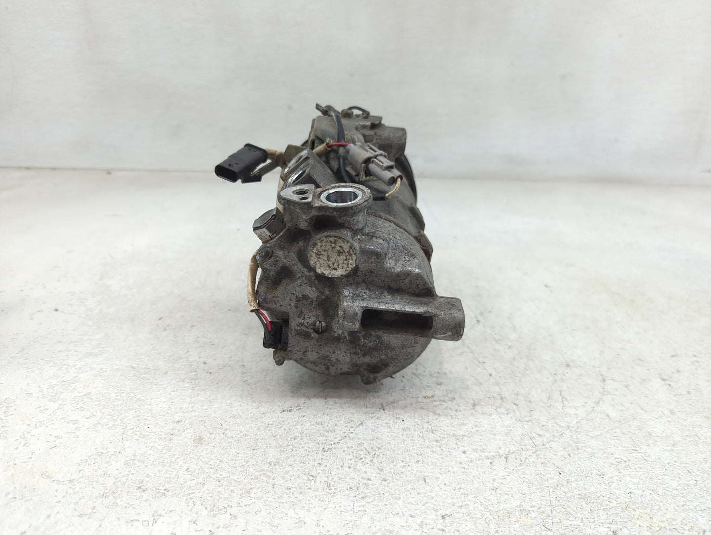 2017-2019 Mercedes-benz Cla250 Air Conditioning A/c Ac Compressor Oem - Oemusedautoparts1.com