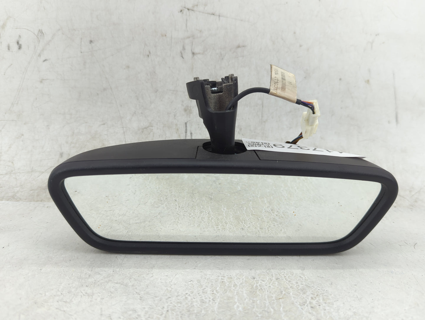 2014-2019 Mercedes-Benz Cla250 Interior Rear View Mirror Replacement OEM P/N:E11026531 Fits OEM Used Auto Parts - Oemusedaut
