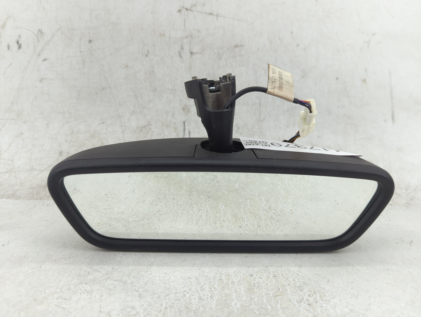 2014-2019 Mercedes-Benz Cla250 Interior Rear View Mirror Replacement OEM P/N:E11026531 Fits OEM Used Auto Parts - Oemusedaut