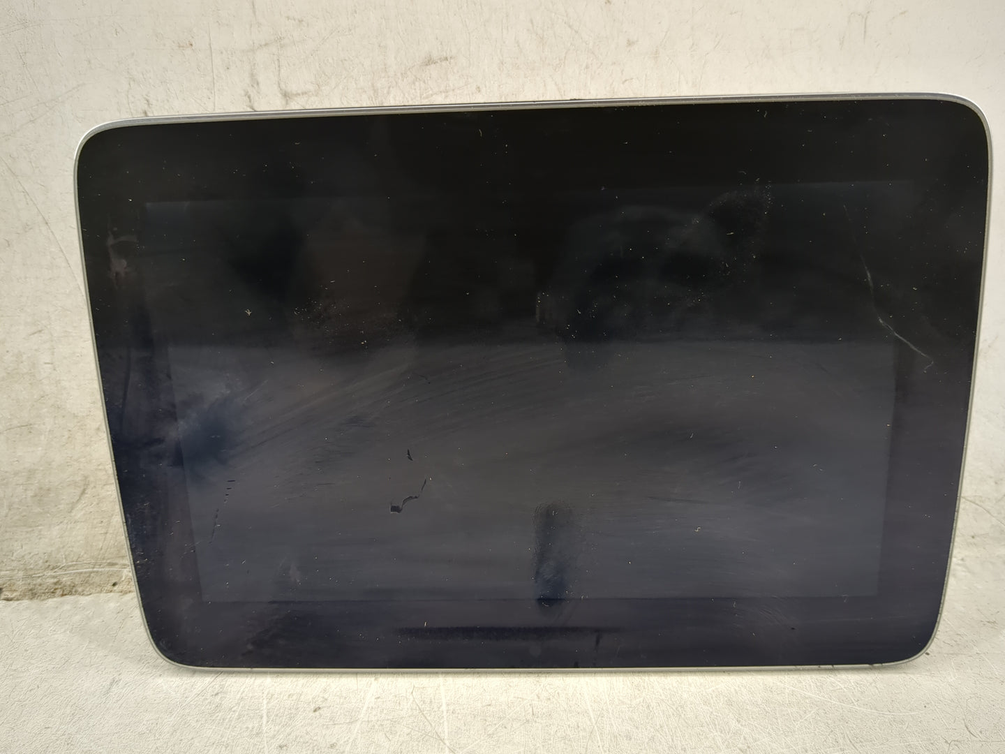 2017-2019 Mercedes-benz Cla250 Information Display Screen - Oemusedautoparts1.com