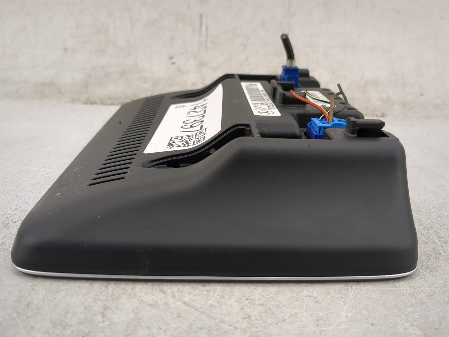 2017-2019 Mercedes-benz Cla250 Information Display Screen - Oemusedautoparts1.com