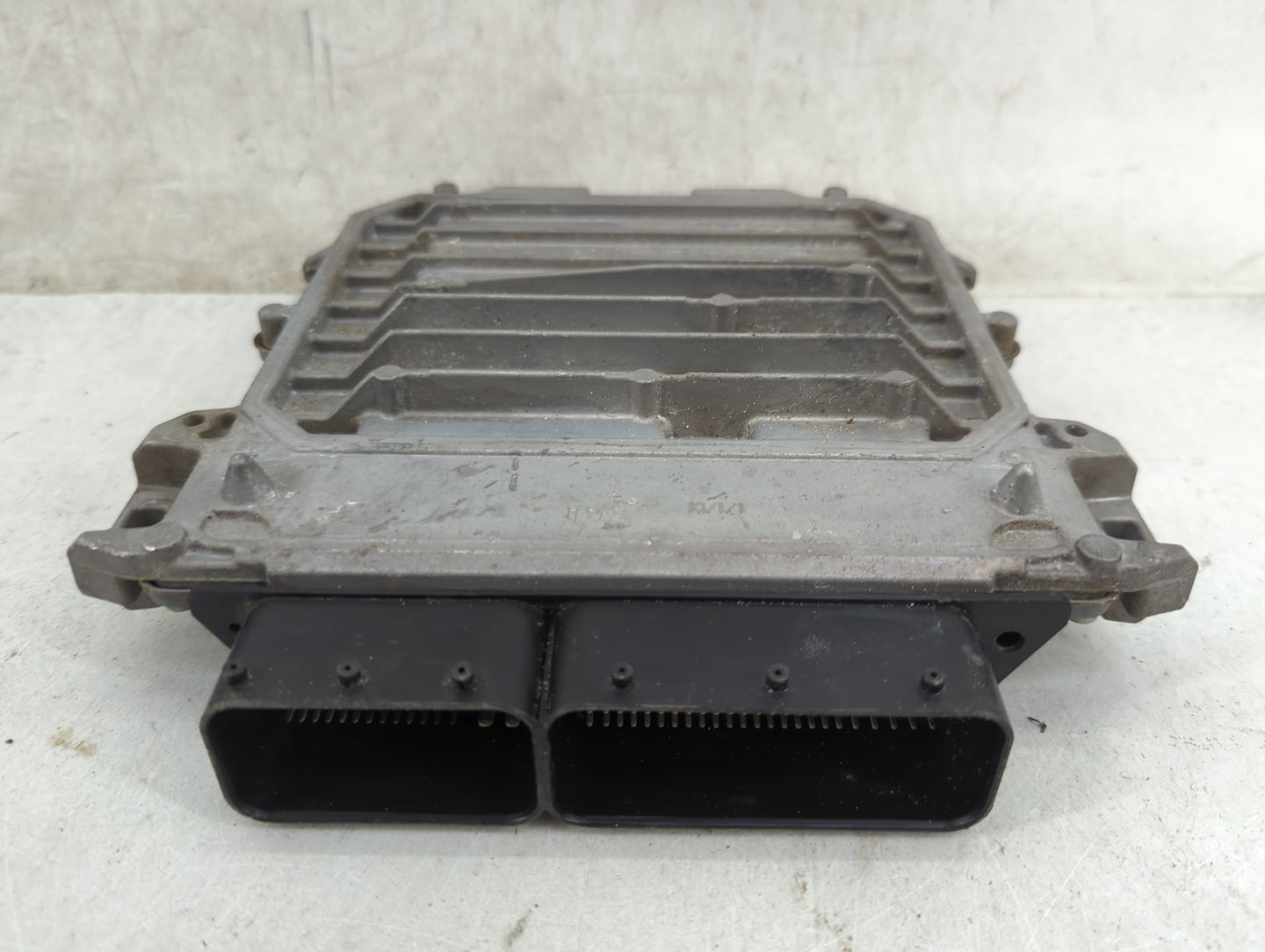 2014-2019 Mercedes-Benz Cla250 PCM Engine Control Computer ECU ECM PCU OEM P/N:A2709002100 0261S09816 Fits OEM Used Auto Par