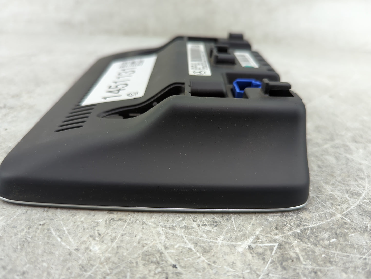 2017-2019 Mercedes-benz Cla250 Information Display Screen - Oemusedautoparts1.com