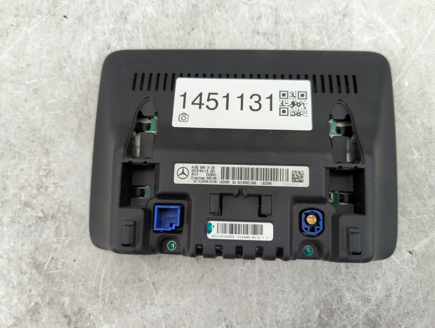 2017-2019 Mercedes-benz Cla250 Information Display Screen - Oemusedautoparts1.com