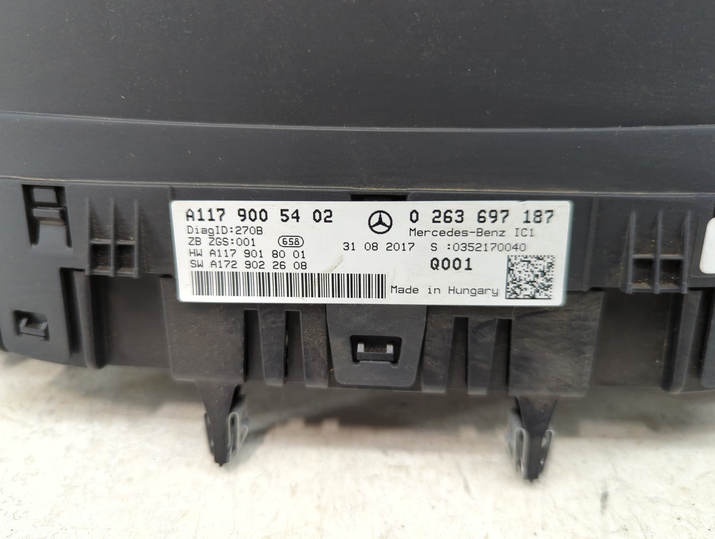 2018 Mercedes-Benz Cla250 Instrument Cluster Speedometer Gauges P/N:A117 900 54 02 Miles: Fits OEM Used Auto Parts - Oemused