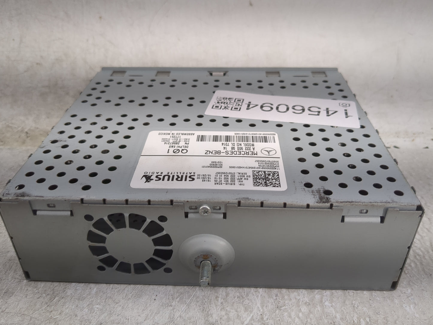 2015-2019 Mercedes-Benz Cla250 Radio AM FM Cd Player Receiver Replacement P/N:A 222 900 98 14 Fits OEM Used Auto Parts - Oem