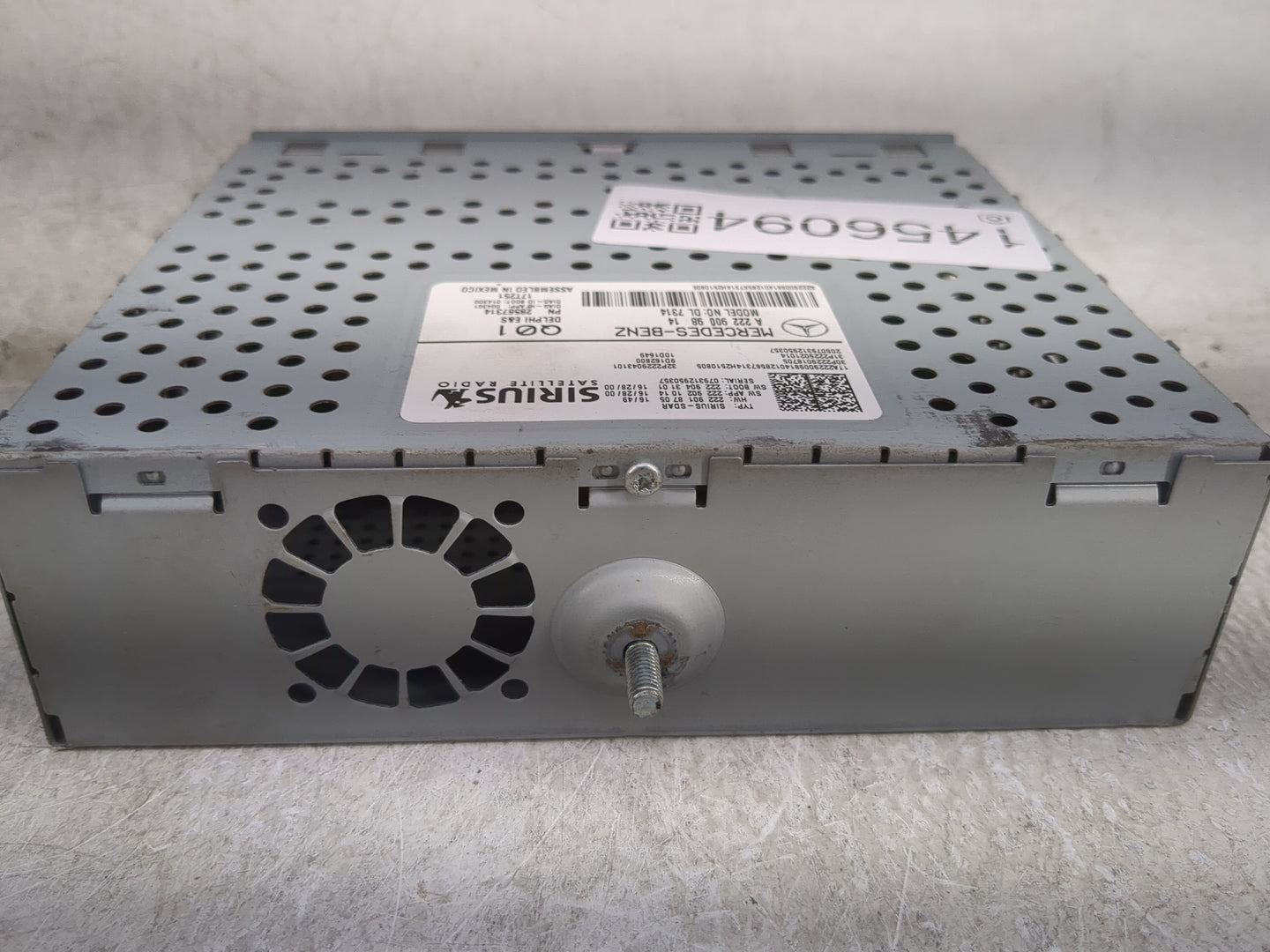 2015-2019 Mercedes-Benz Cla250 Radio AM FM Cd Player Receiver Replacement P/N:A 222 900 98 14 Fits OEM Used Auto Parts - Oem