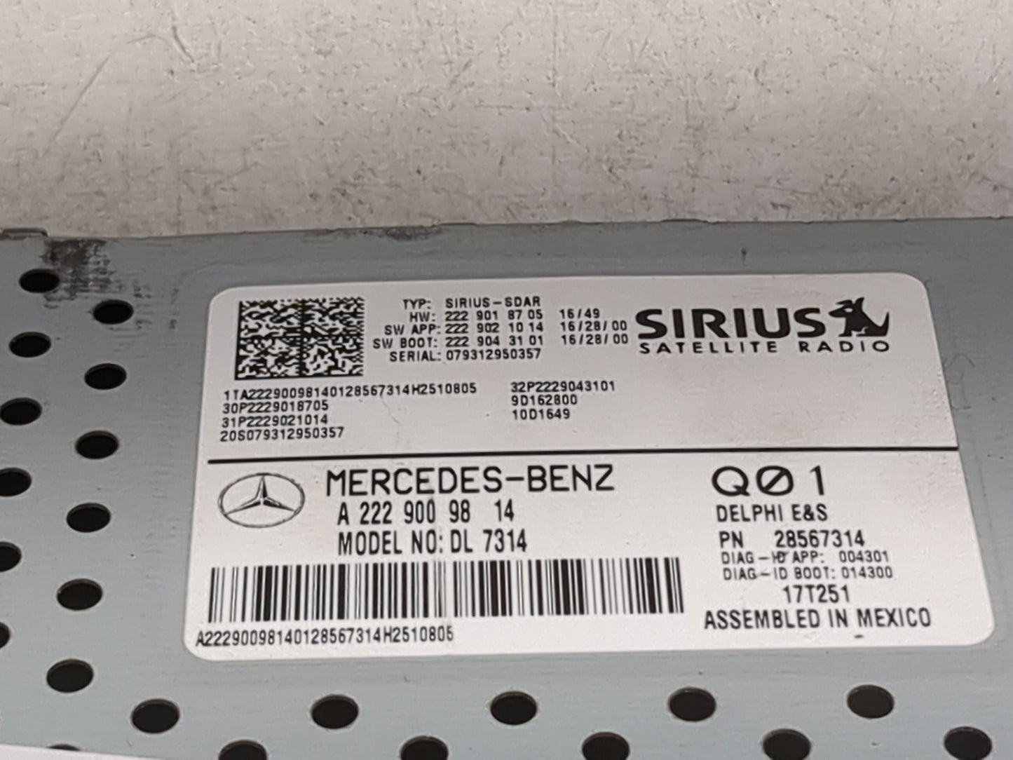 2015-2019 Mercedes-Benz Cla250 Radio AM FM Cd Player Receiver Replacement P/N:A 222 900 98 14 Fits OEM Used Auto Parts - Oem