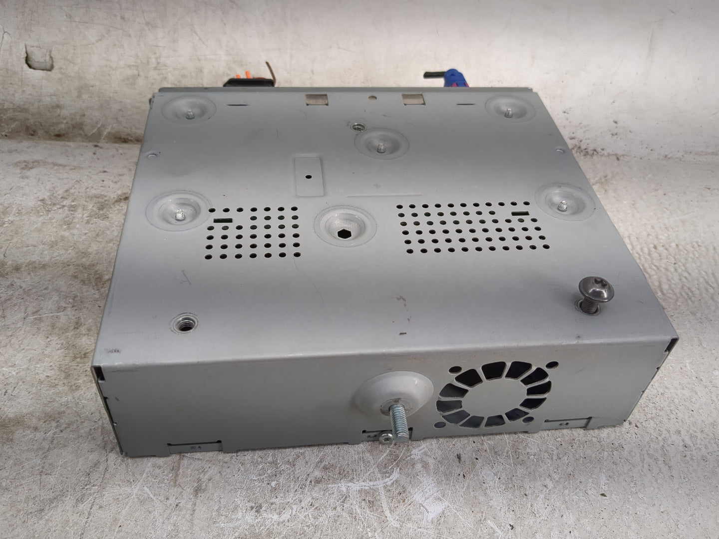 2019-2019 Mercedes-benz Cla250 Tuner Satellite Receiver - Oemusedautoparts1.com