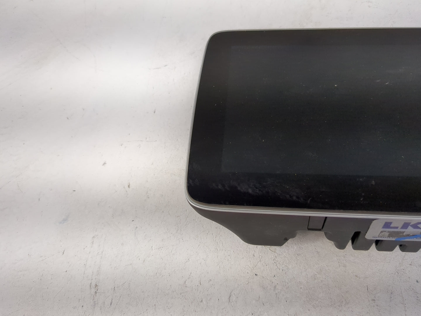 2017-2019 Mercedes-benz Cla250 Information Display Screen 1479557 - Oemusedautoparts1.com