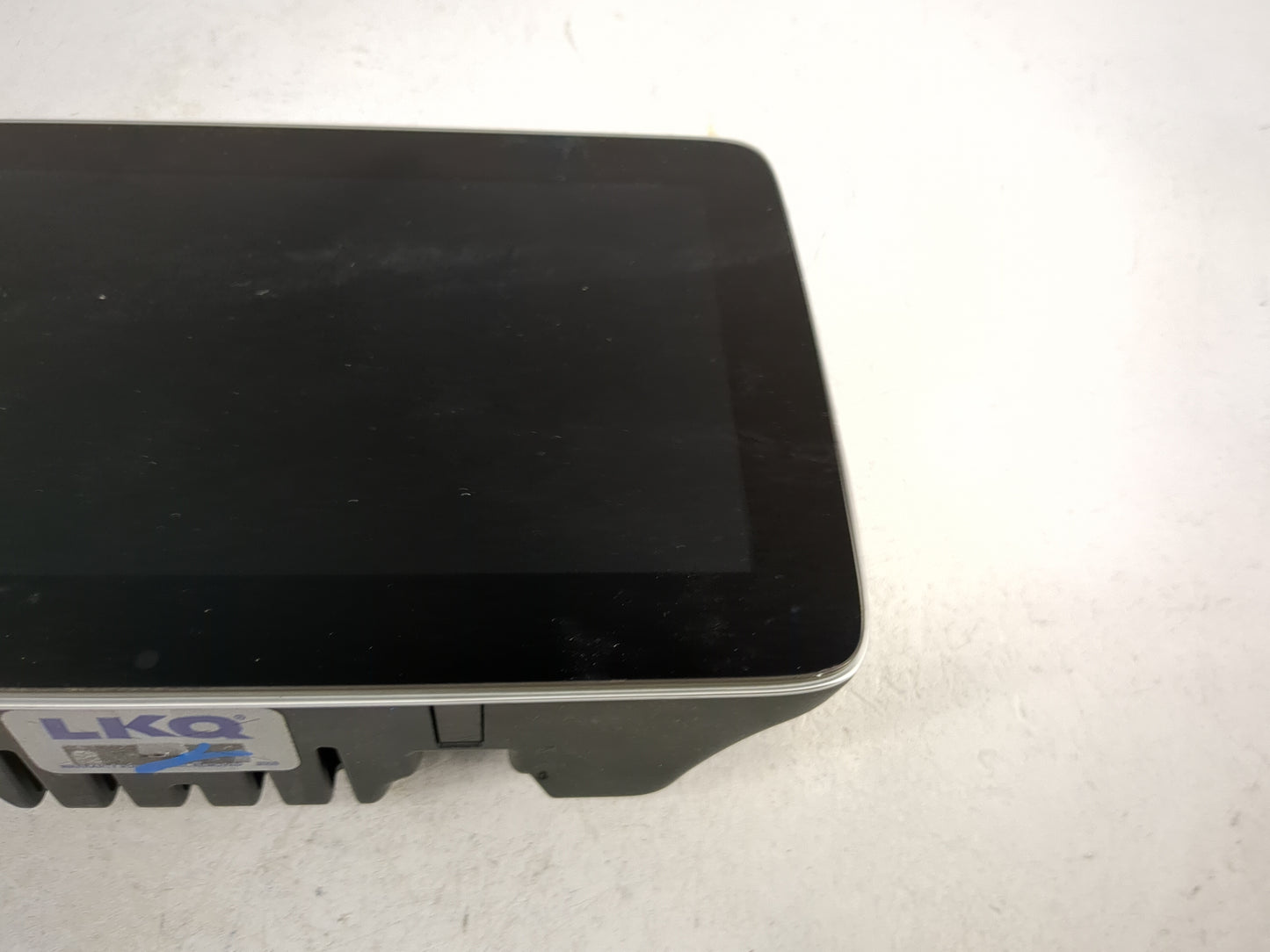 2017-2019 Mercedes-benz Cla250 Information Display Screen 1479557 - Oemusedautoparts1.com