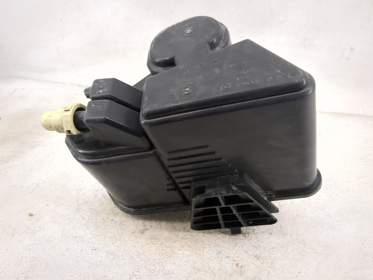 2018 Mercedes-benz Cla250 Fuel Vapor Charcoal Canister - Oemusedautoparts1.com