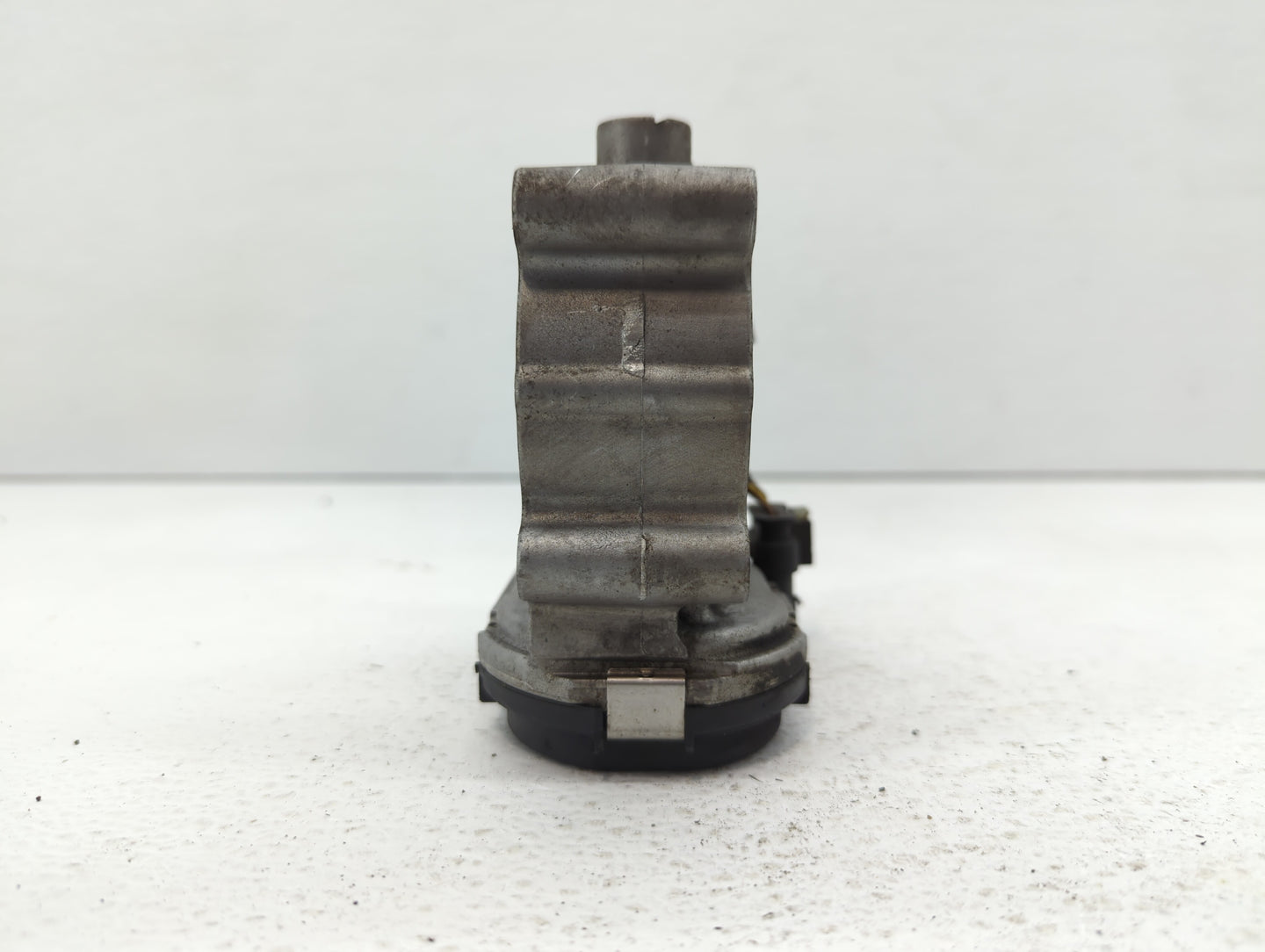 2014-2019 Mercedes-Benz Cla250 Throttle Body P/N:A 270 141 00 25 2701410025 Fits Fits 2013 2014 2015 2016 2017 2018 2019 202