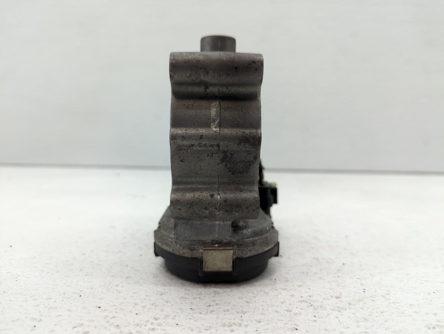 2014-2019 Mercedes-Benz Cla250 Throttle Body P/N:A 270 141 00 25 2701410025 Fits Fits 2013 2014 2015 2016 2017 2018 2019 202