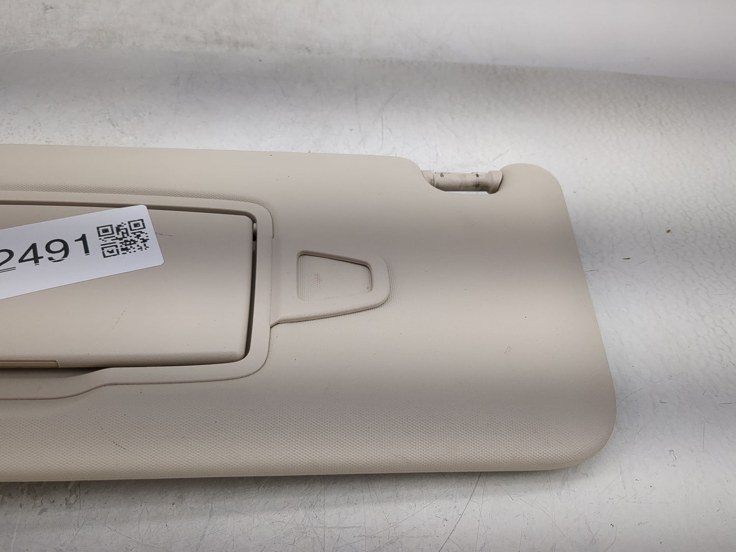 2017-2019 Mercedes-Benz E250 Sun Visor Shade Replacement Driver Left Mirror Fits Fits 2017 2018 2019 OEM Used Auto Parts - O