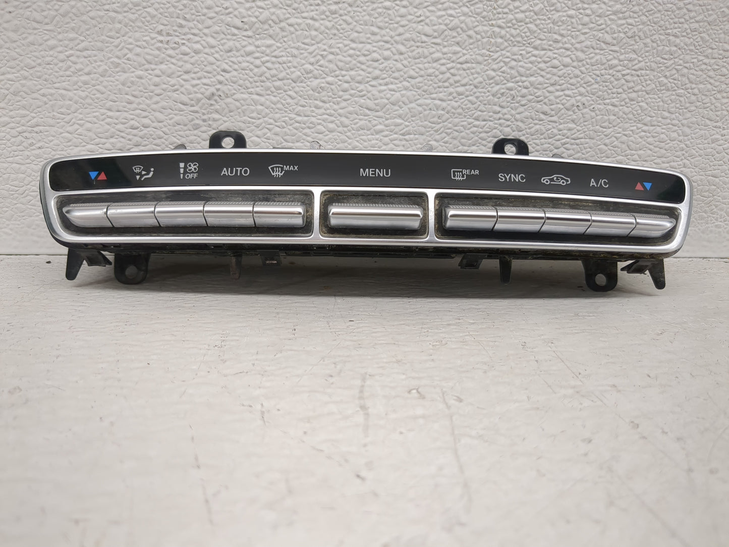 2017-2020 Mercedes-Benz E300 Climate Control Module Temperature AC/Heater Replacement P/N:A 213 905 47 07 Fits OEM Used Auto
