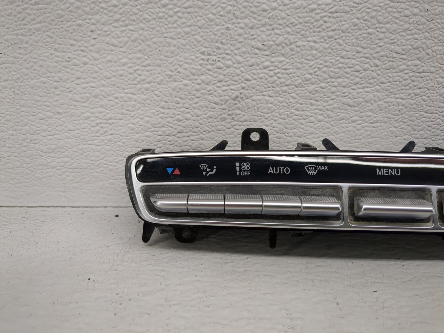 2017-2020 Mercedes-Benz E300 Climate Control Module Temperature AC/Heater Replacement P/N:A 213 905 47 07 Fits OEM Used Auto