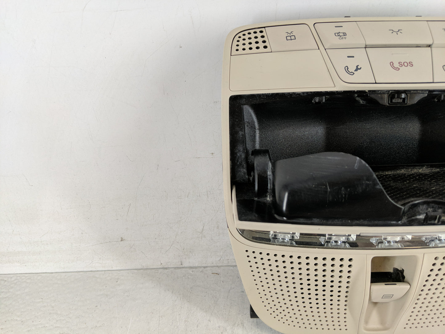 2018 Mercedes-benz E300 Overhead Roof Console - Oemusedautoparts1.com
